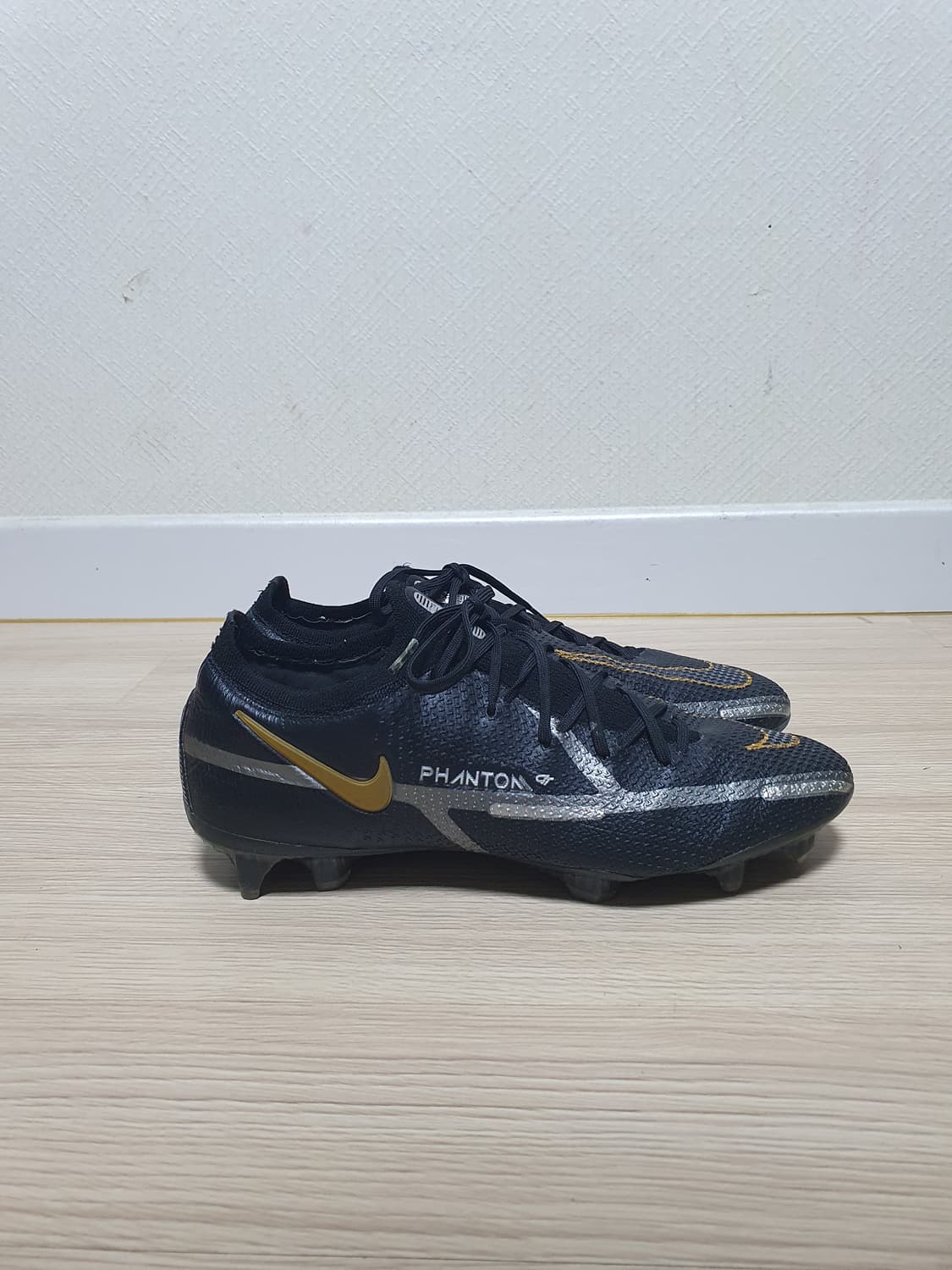 나이키 팬텀 GT2 엘리트 축구화 265 상품이미지1