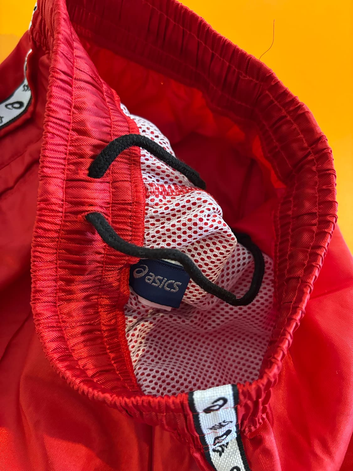 아식스 레드 트랙 바지 상품이미지6