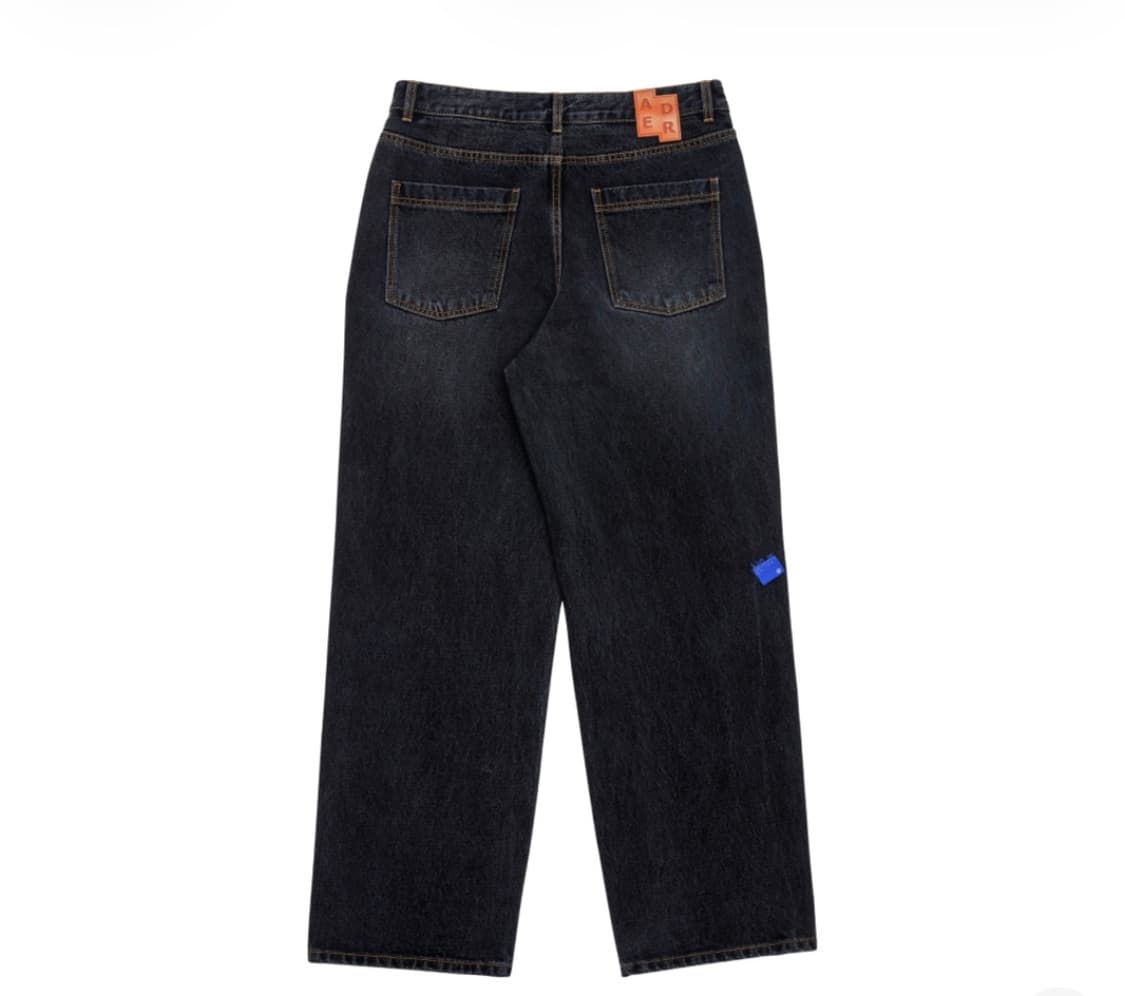 아더에러 시그니피컨트 TRS 태그진 상품이미지2