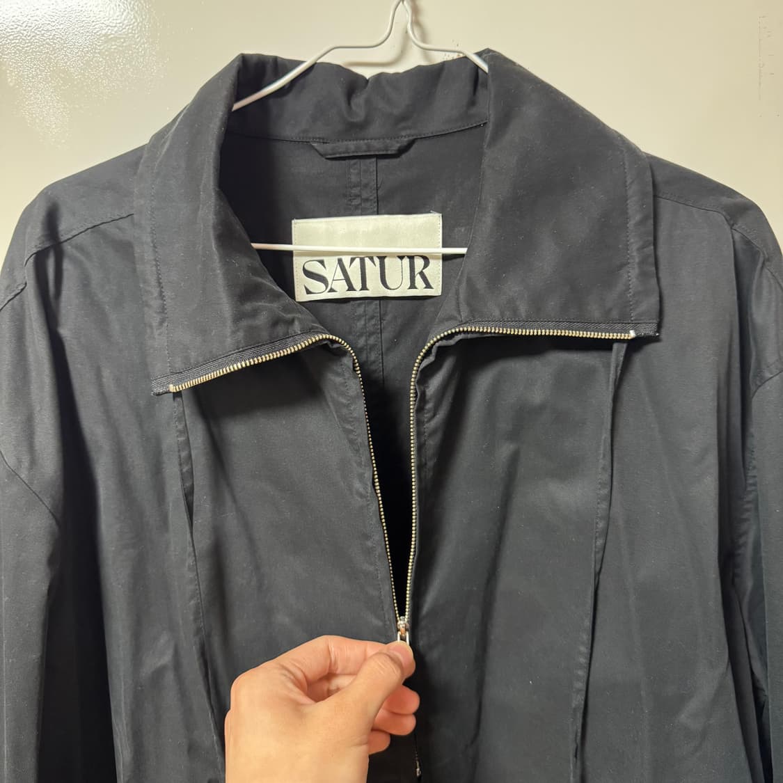 SATUR 블랙 지퍼 셔츠 자켓 L사이즈 상품이미지3
