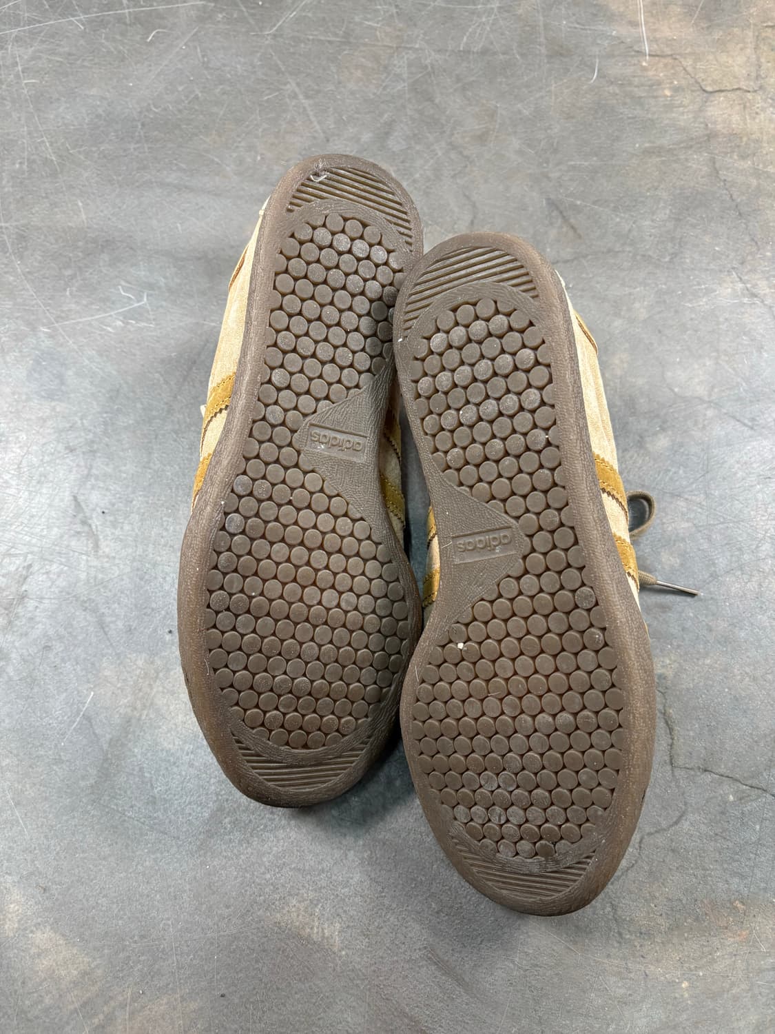 아디다스 토바코 팬톤 상품이미지5