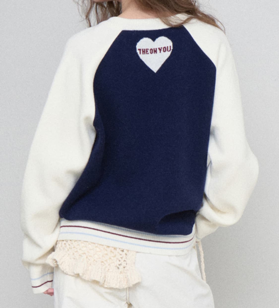 더오유 바시티 버튼 니트 가디건 상품이미지4