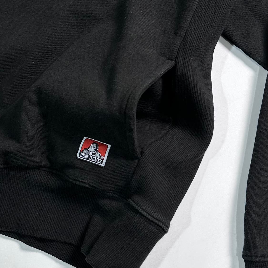 벤 데이비스 블랙 맨투맨   상품이미지5