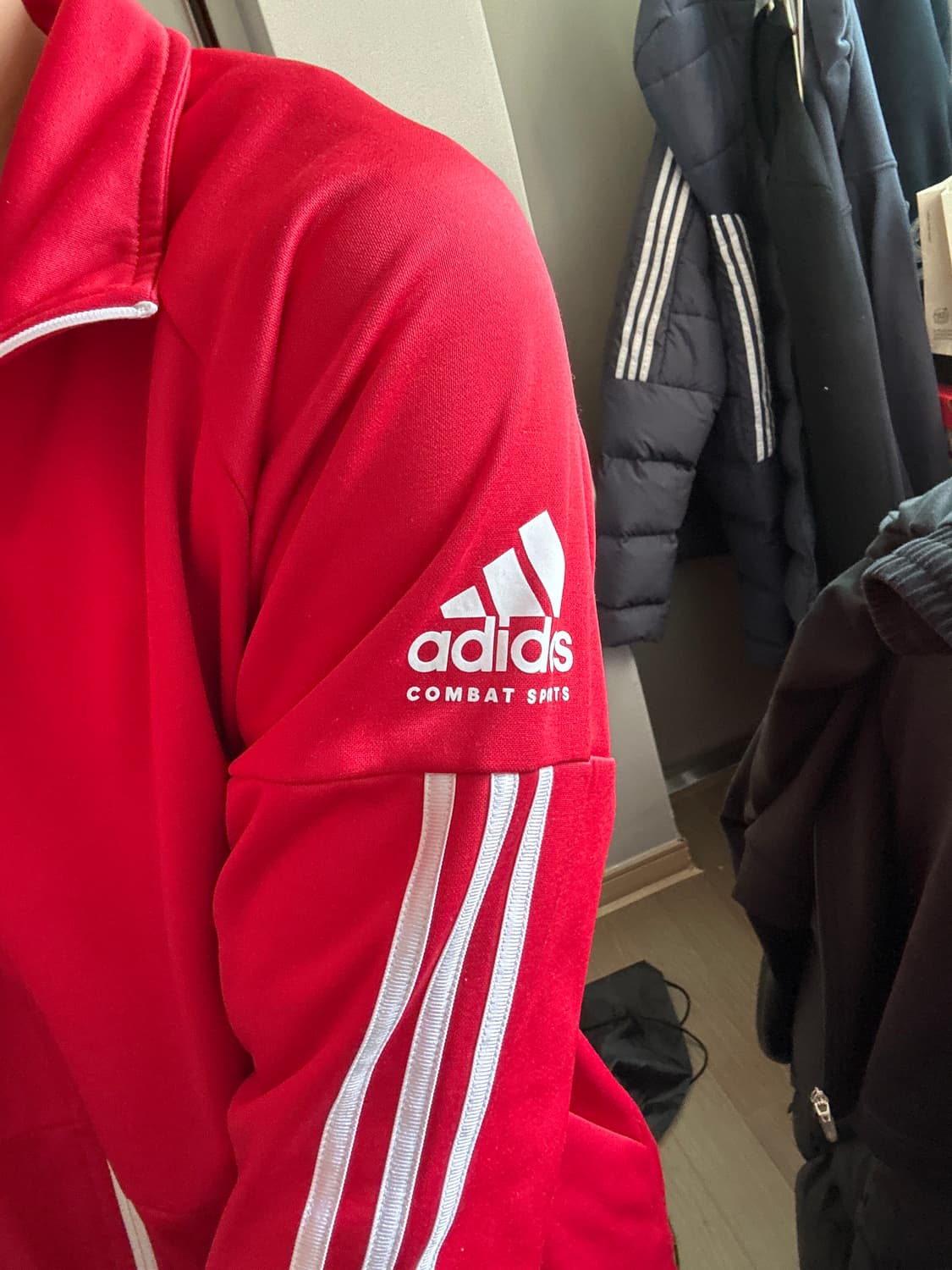 아디다스 스포츠 빨강 져지 집업 상품이미지3