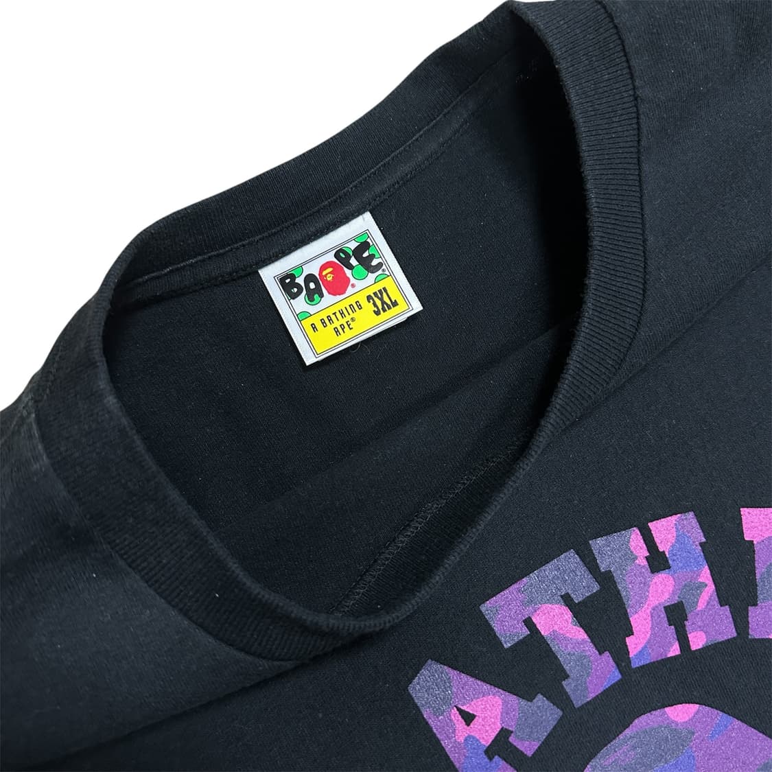 베이프(BAPE) 카모 컬리지 티셔츠 퍼플 상품이미지5
