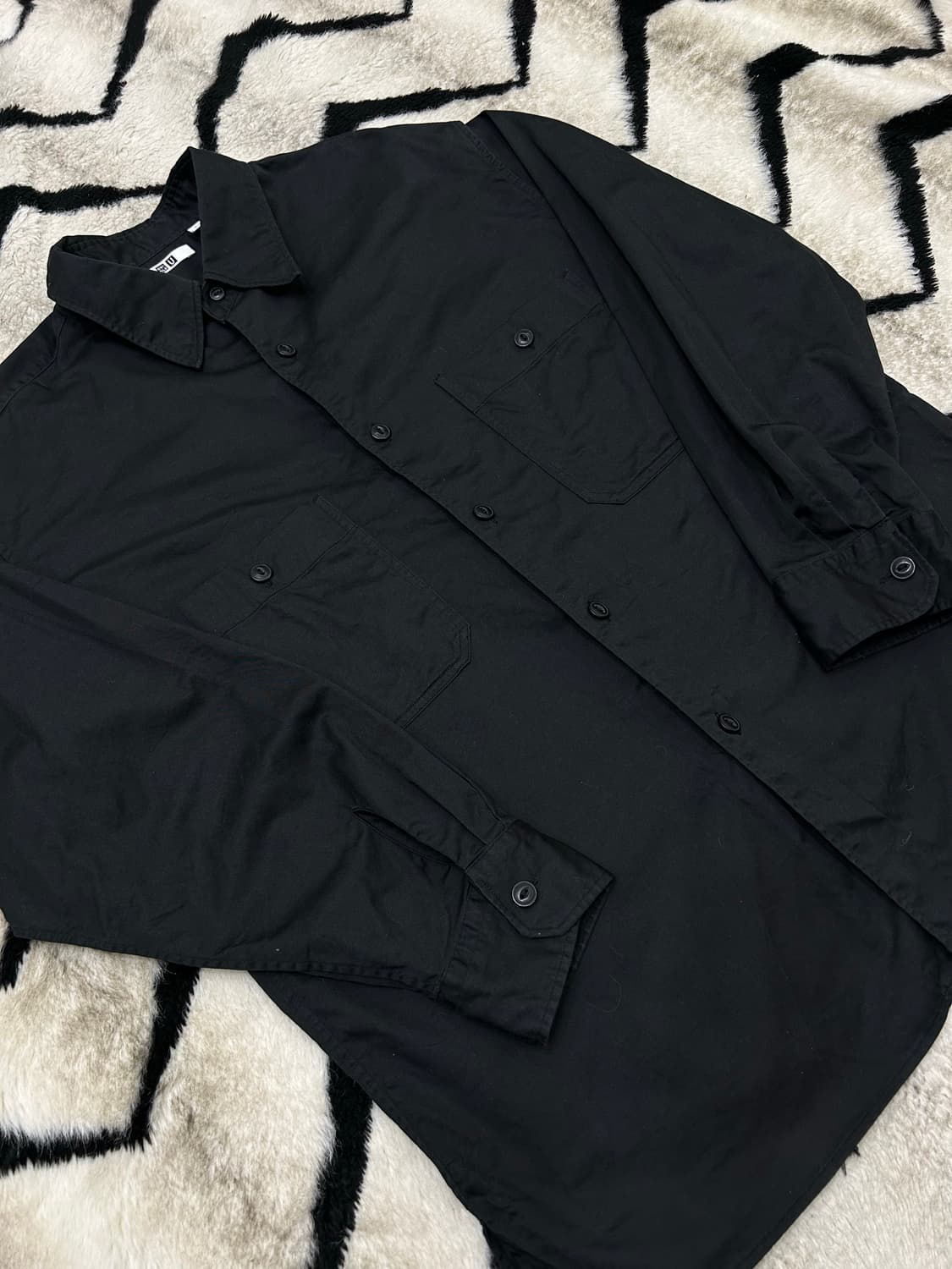 [L]유니클로U 오버핏 투포켓 워크셔츠/블랙 상품이미지2