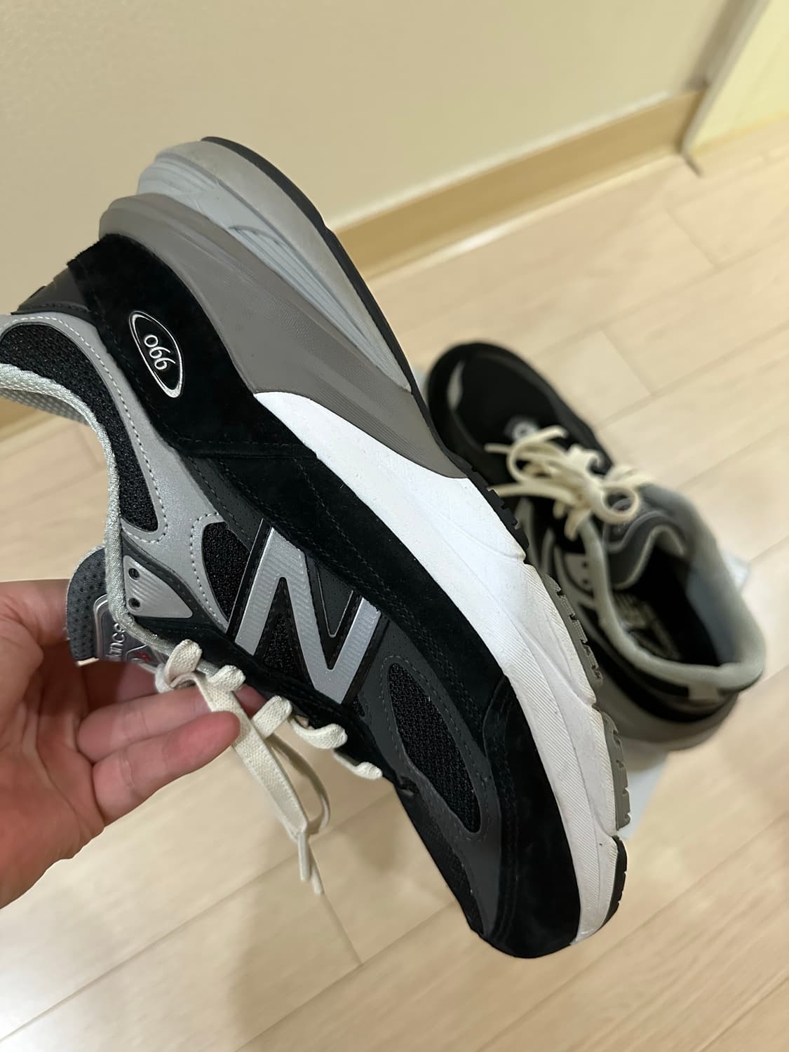뉴발란스 990v6 블랙 265사이즈 상품이미지5