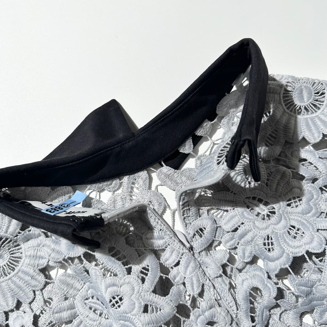 (매장판) 셀프 포트레이트 플로럴 패턴 레이스 블라우스 상품이미지6