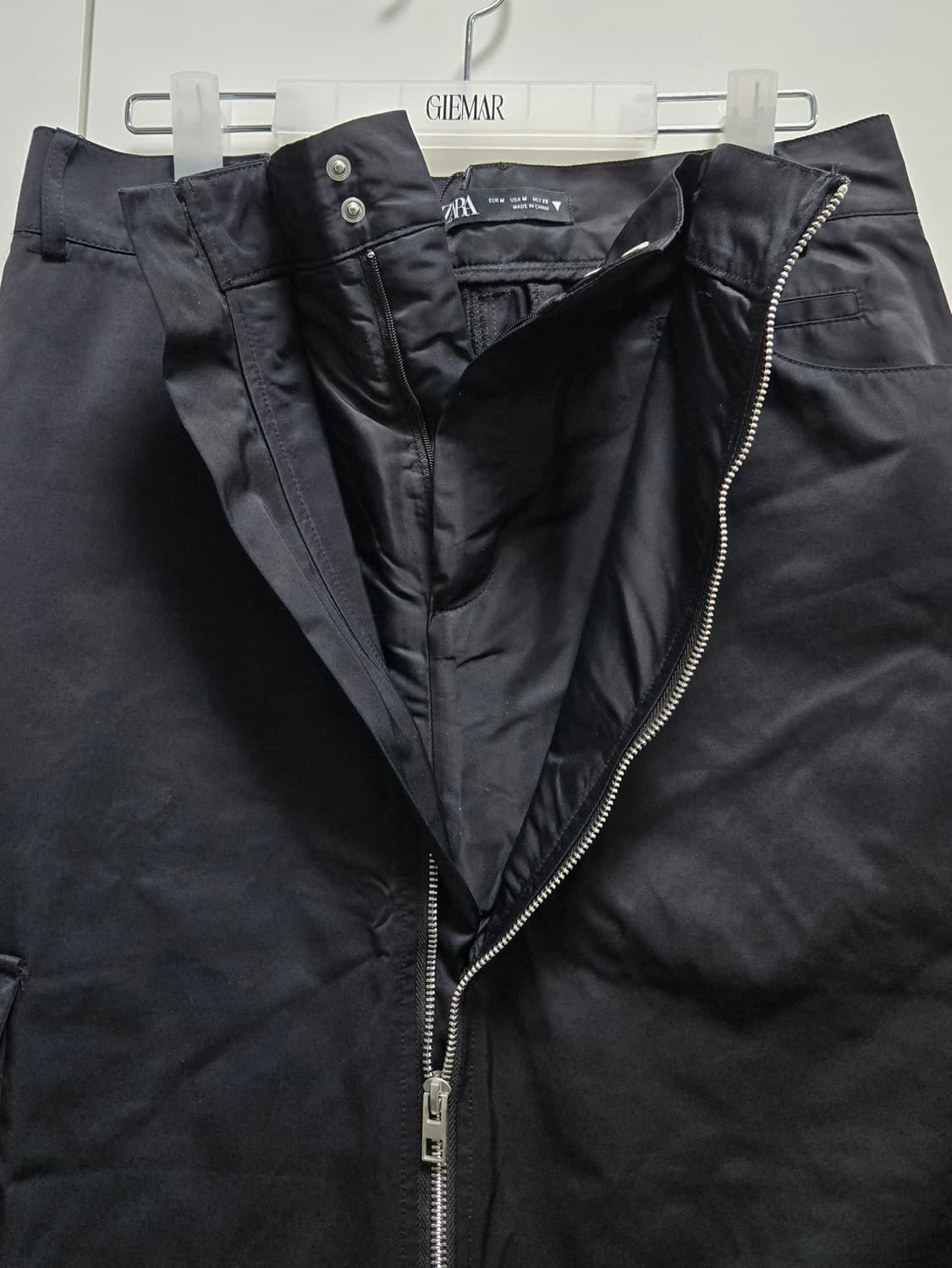 (새상품) ZARA 자라 지퍼 디테일 나일론 스커트 상품이미지6