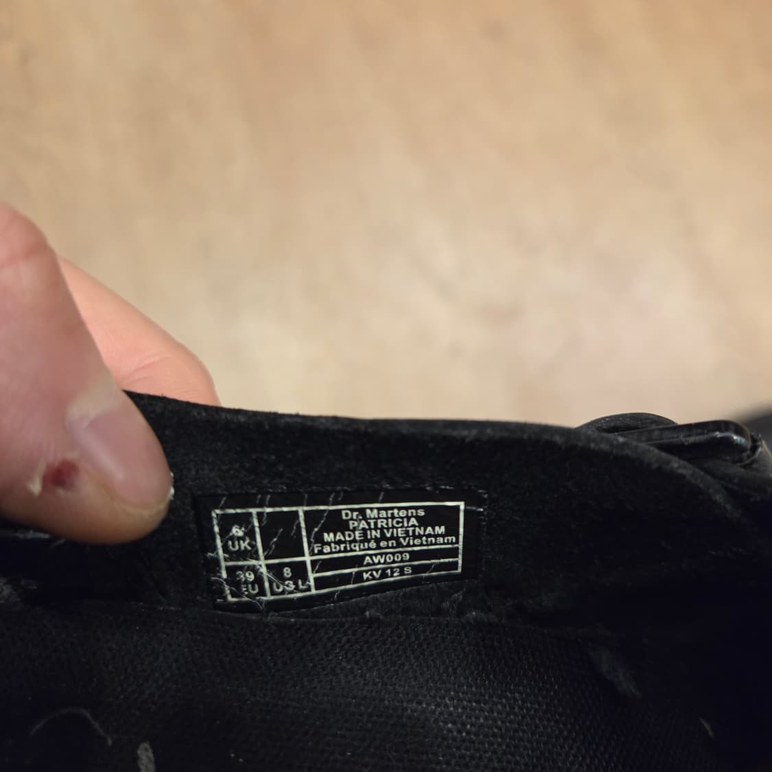 닥터마틴 패트리샤 블랙 uk6 250-255  상품이미지7