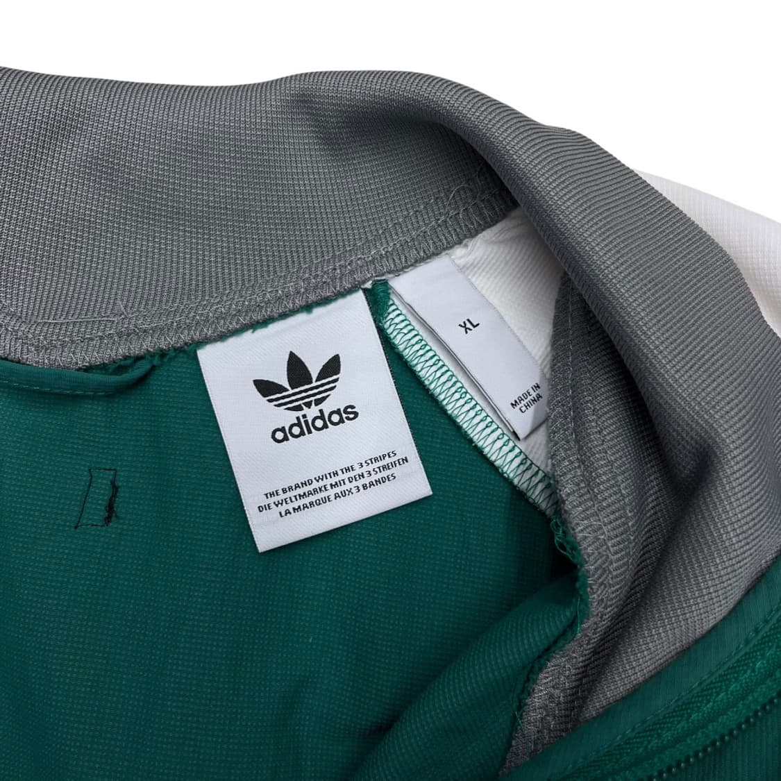 아디다스 그레이배색 딥그린 바람막이 XL 상품이미지5