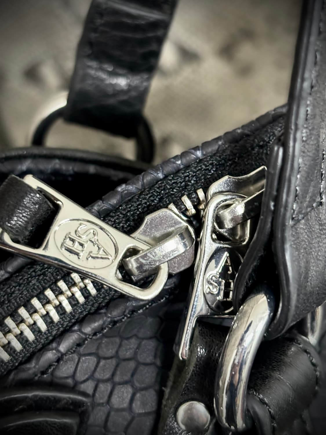 [00’s ASH 아쉬] Snake Pattern Buckle Detai 상품이미지6