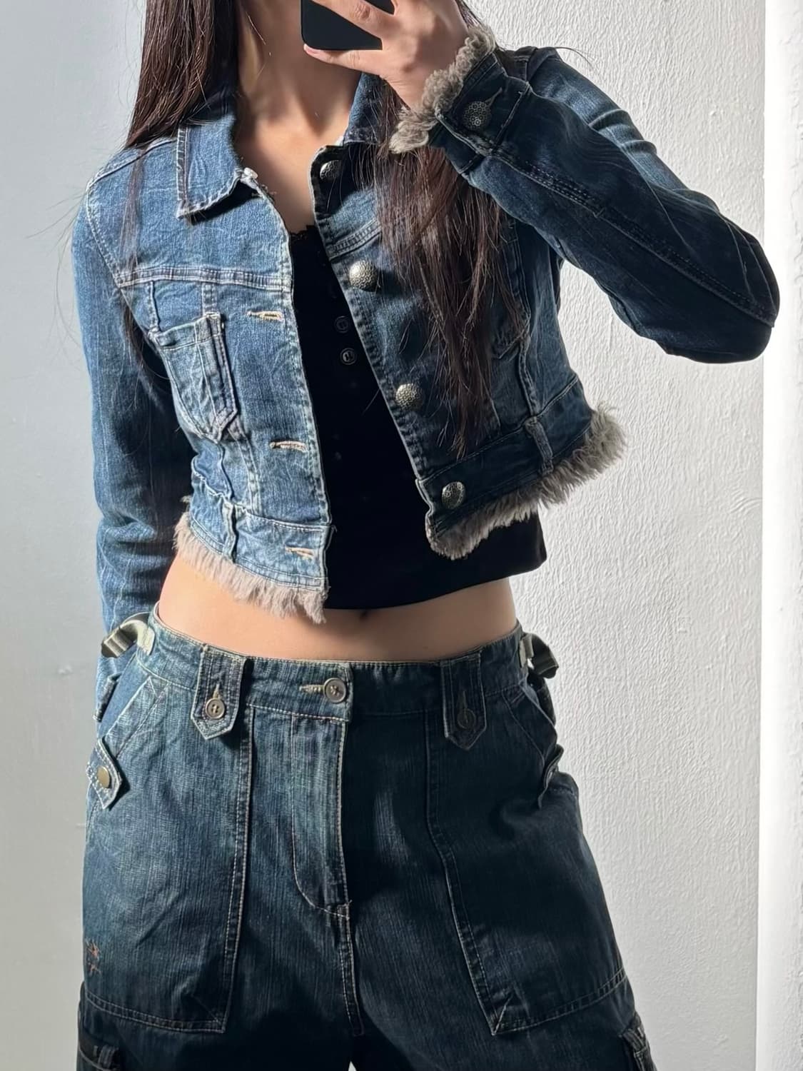 Vintage Cropped Fur-Trim Denim Jacket 상품이미지4