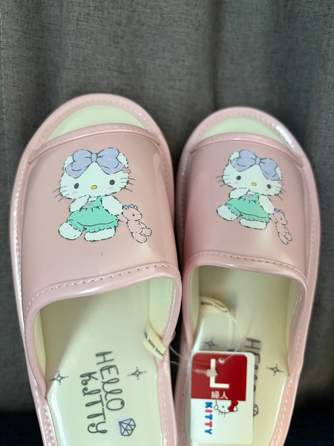 Hello kitty 굽슬리퍼 새상품 상품이미지1