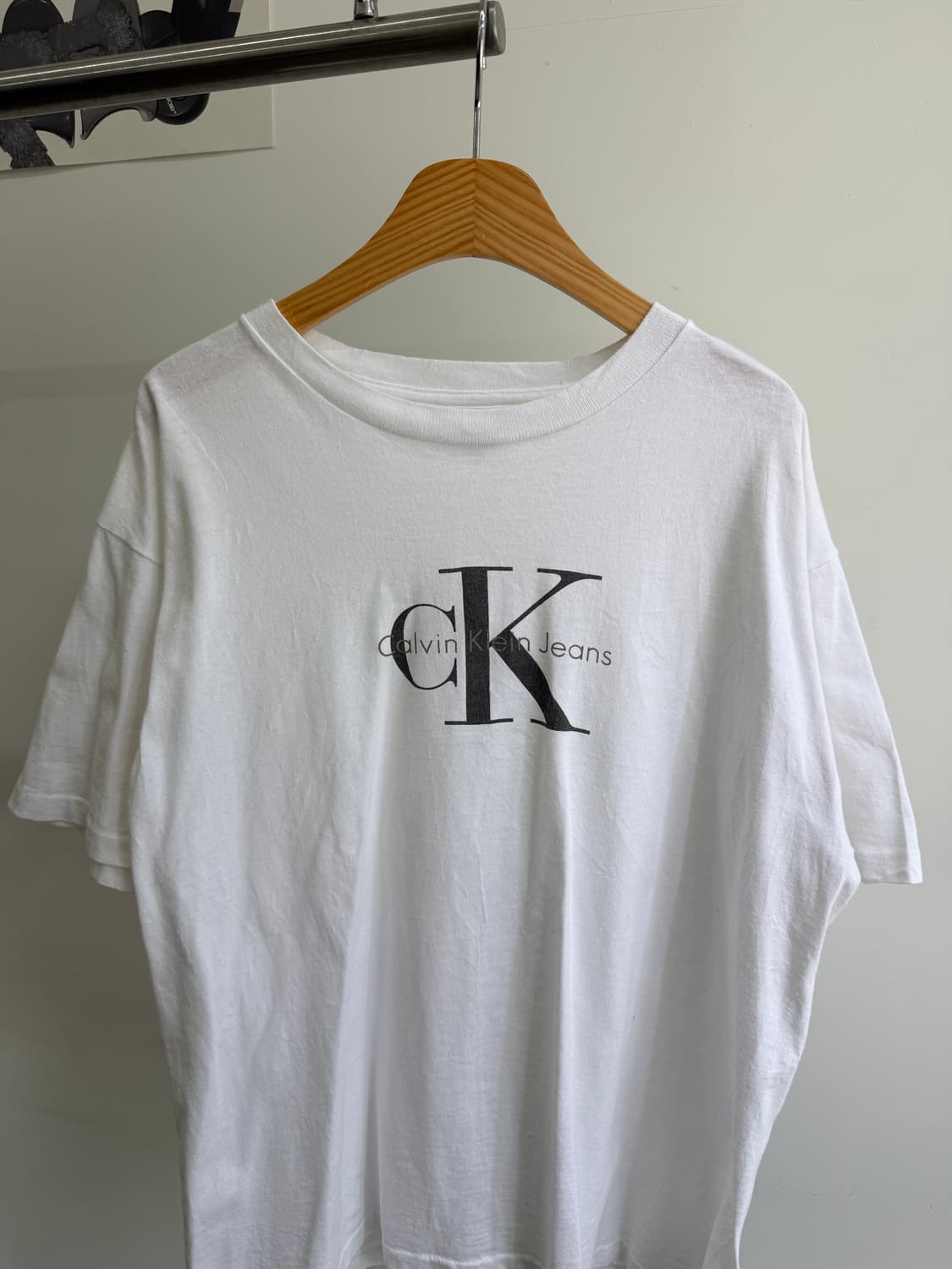 90's CALVIN KLEIN (Made in USA) 반팔티셔츠  상품이미지2