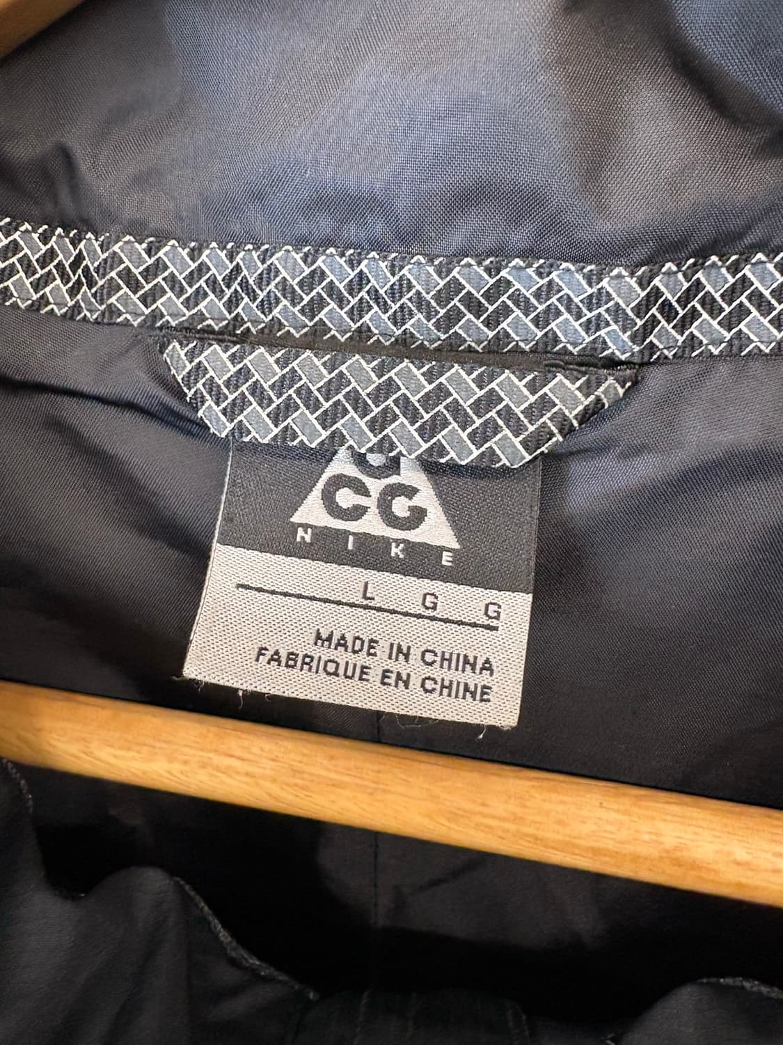 나이키 ACG 올드스쿨 블랙 바람막이 상품이미지5