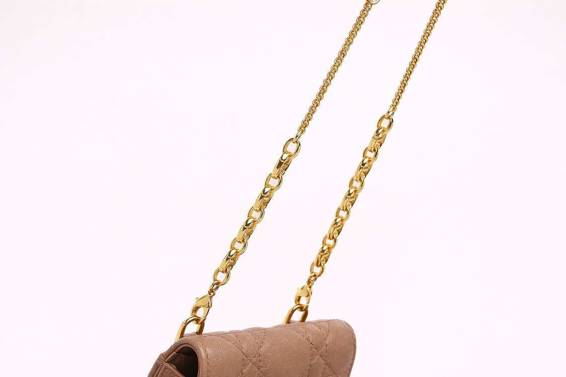 [S급] 디올 카로 골드 체인 폰홀더 크로스백 판매합니다!!! 상품이미지3