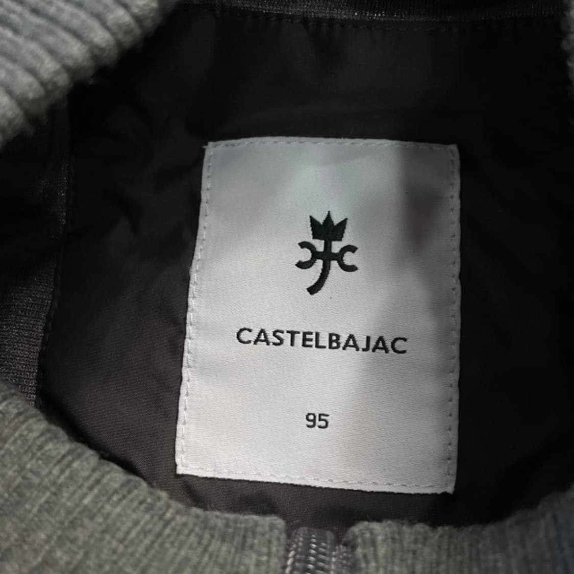 95 까스텔바작 방풍 니트 집업  상품이미지3