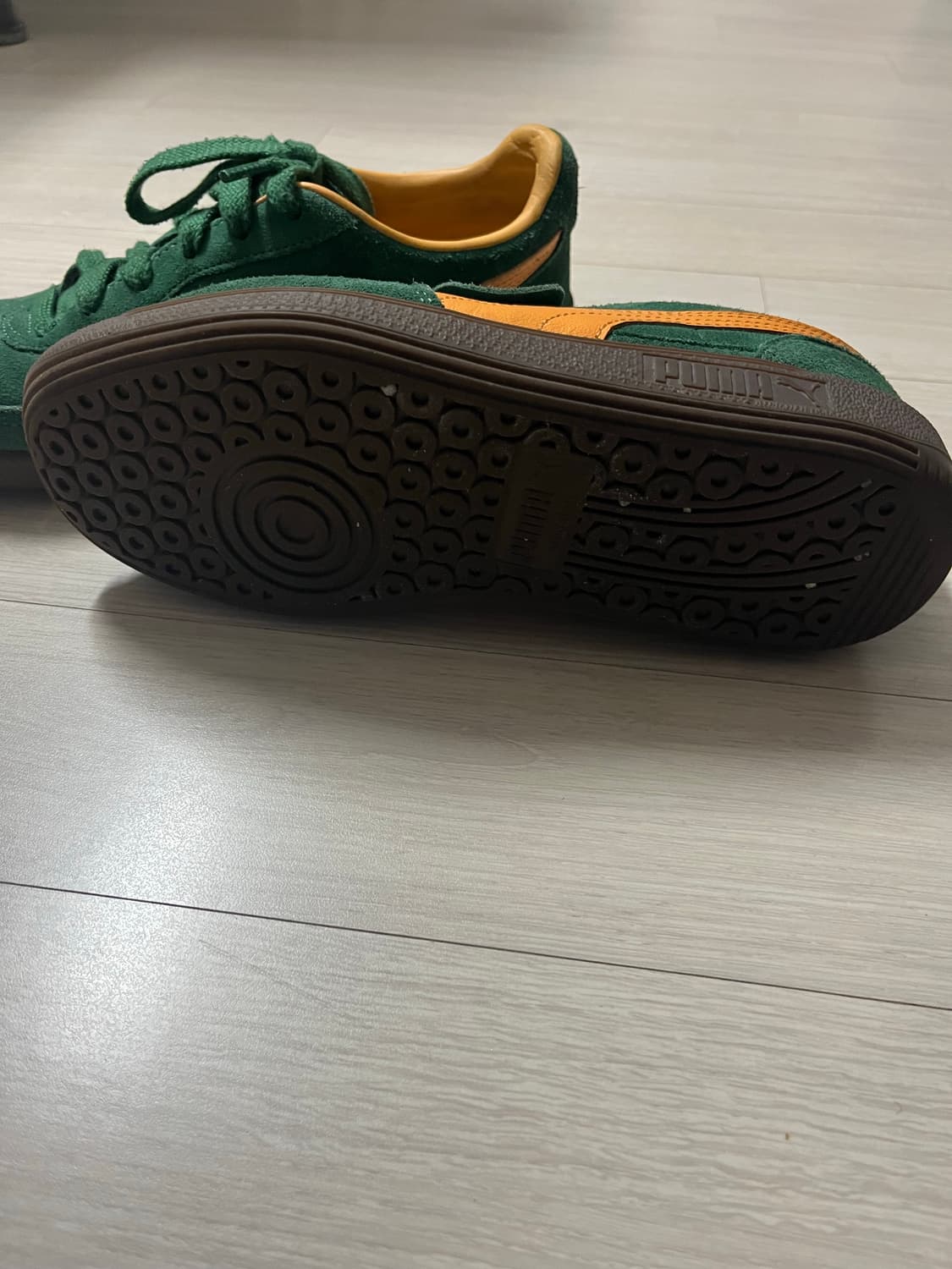 푸마 팔레르모 스니커즈(240) 상품이미지3