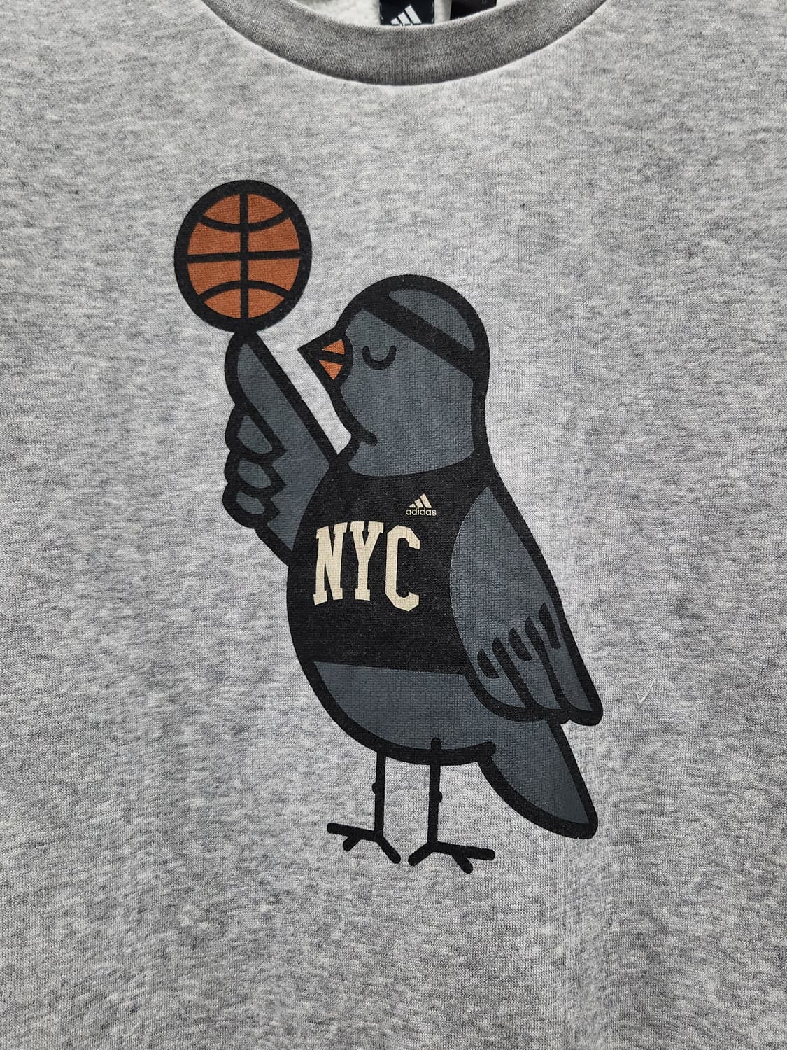 아디다스 NYC 프린팅 약기모 맨투맨 M 상품이미지2
