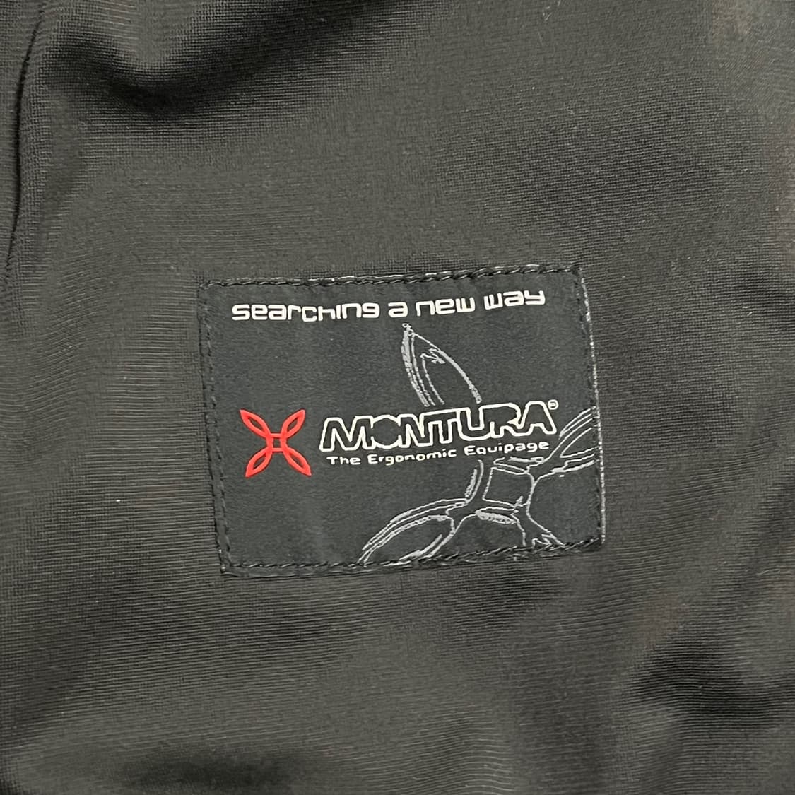 [정품/M] 몬츄라 소프트쉘 자켓 다크그레이 b10 상품이미지7