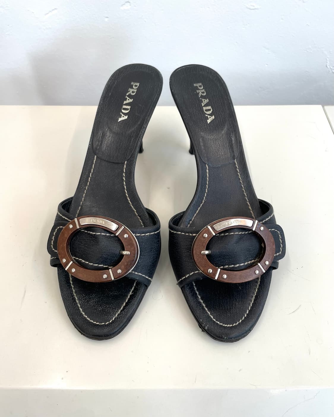 [235] 프라다 샌들 힐 상품이미지1