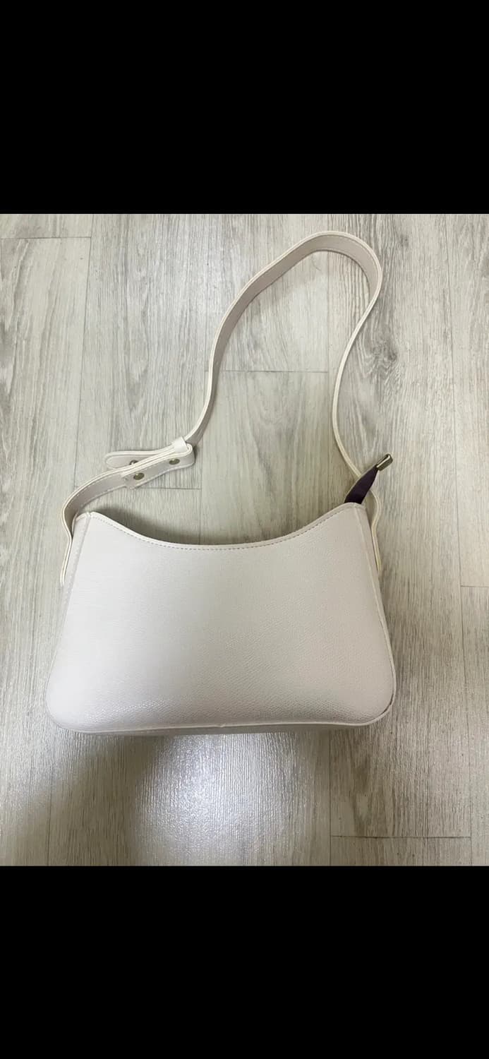 에이블리 조이조이 심플 스퀘어 가방 숄더백 아이보리 상품이미지1