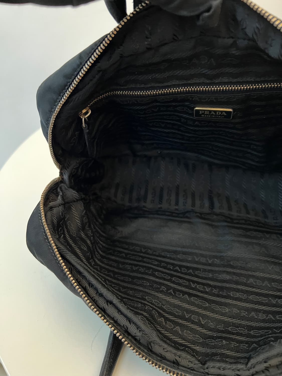 (빈티지) 프라다 블랙 포코노 미니 볼링백 상품이미지8