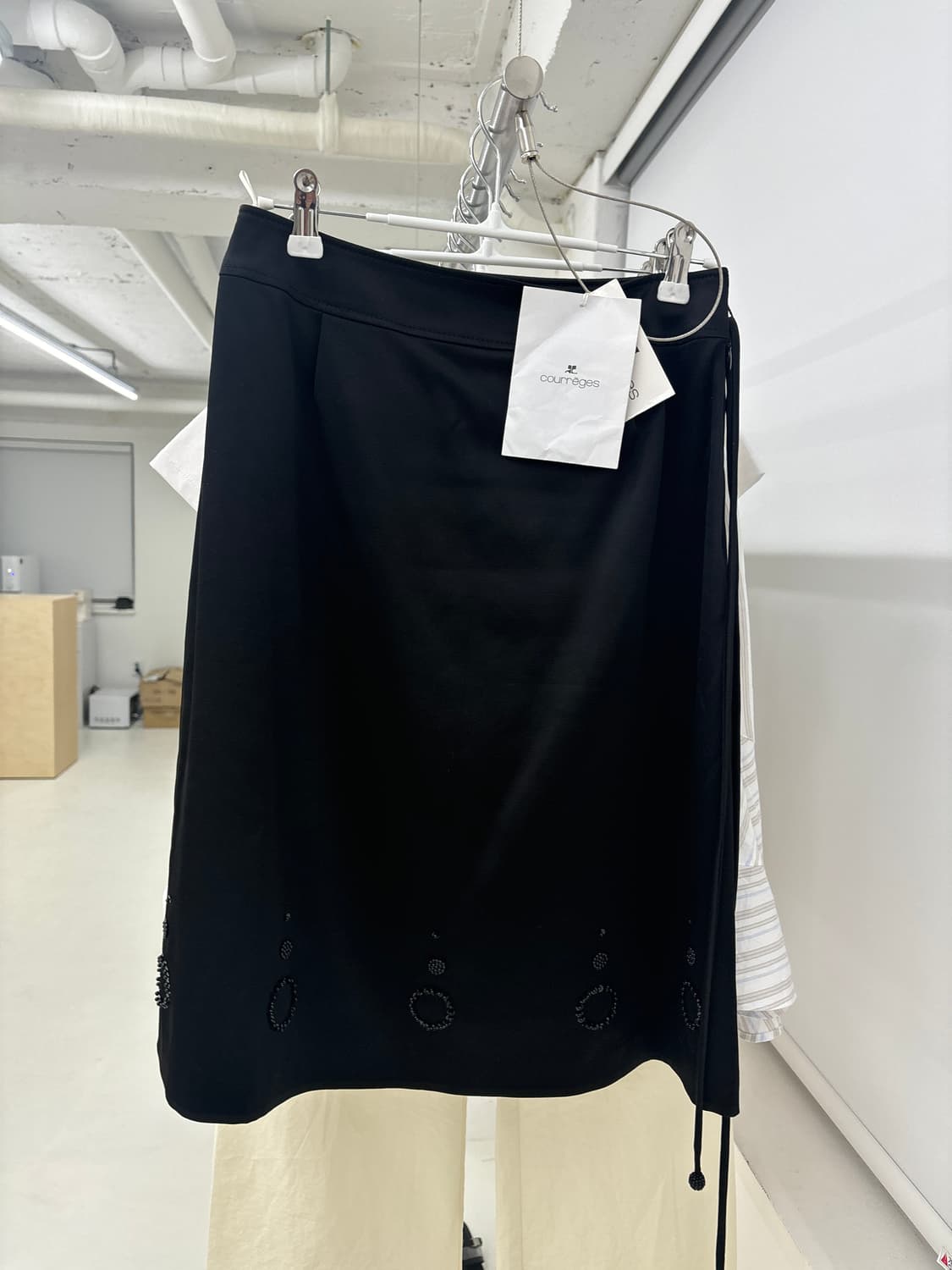 Courregess skirt 상품이미지5