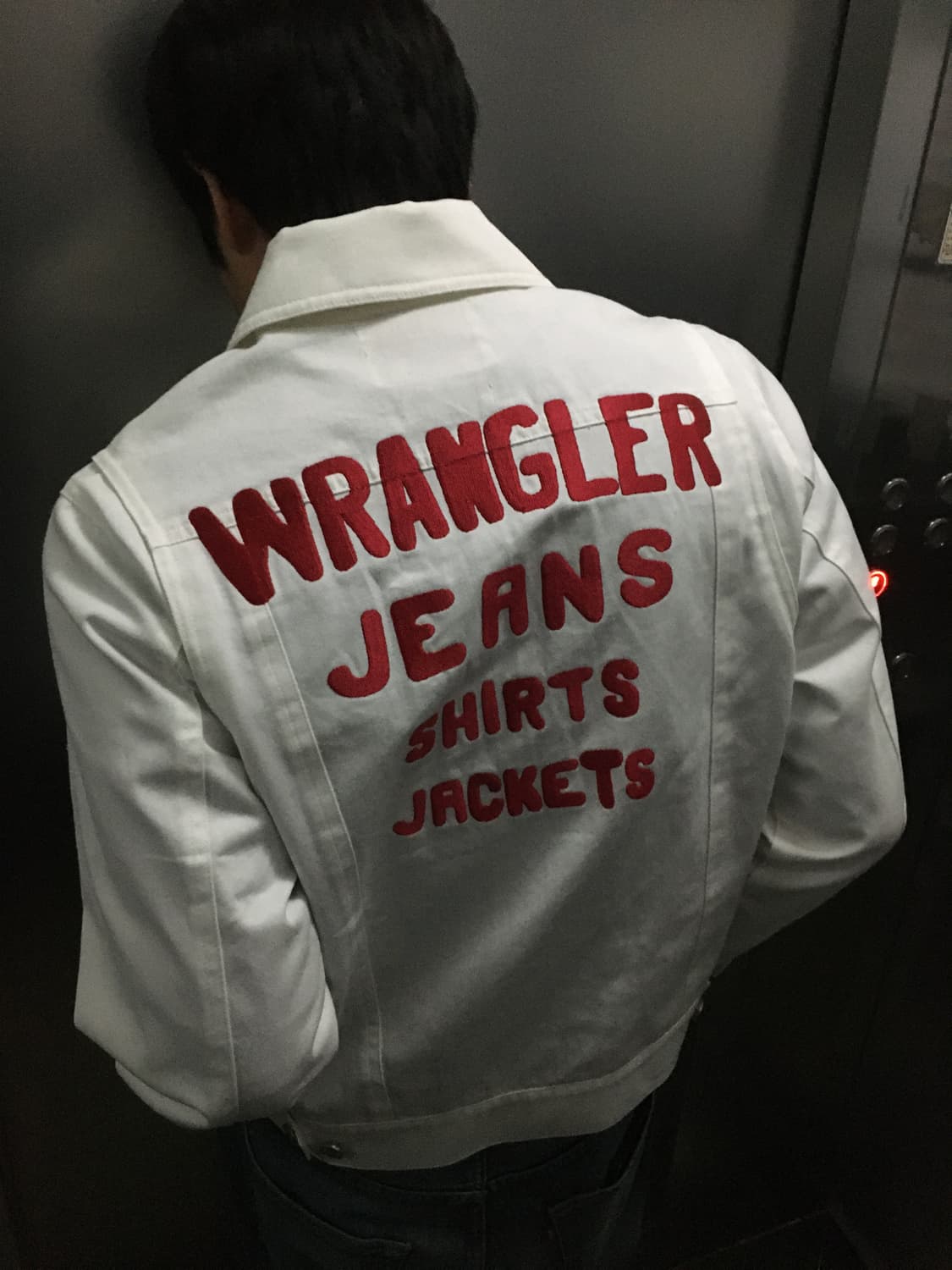Wrangler denim jacket 상품이미지1