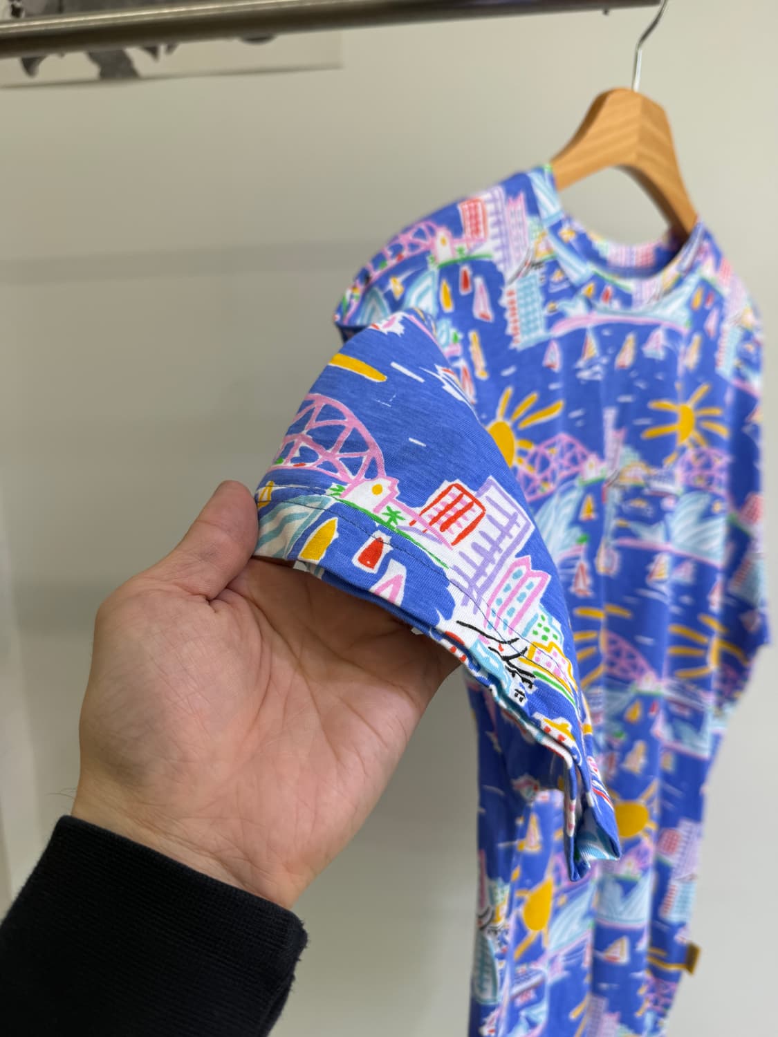 빈티지 DONE (Made in Australia) 티셔츠  상품이미지3