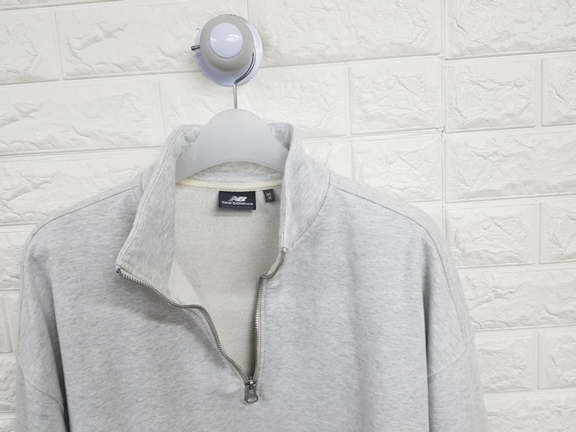 뉴발란스 하프 집업 맨투맨 남성M 95-100 상품이미지4