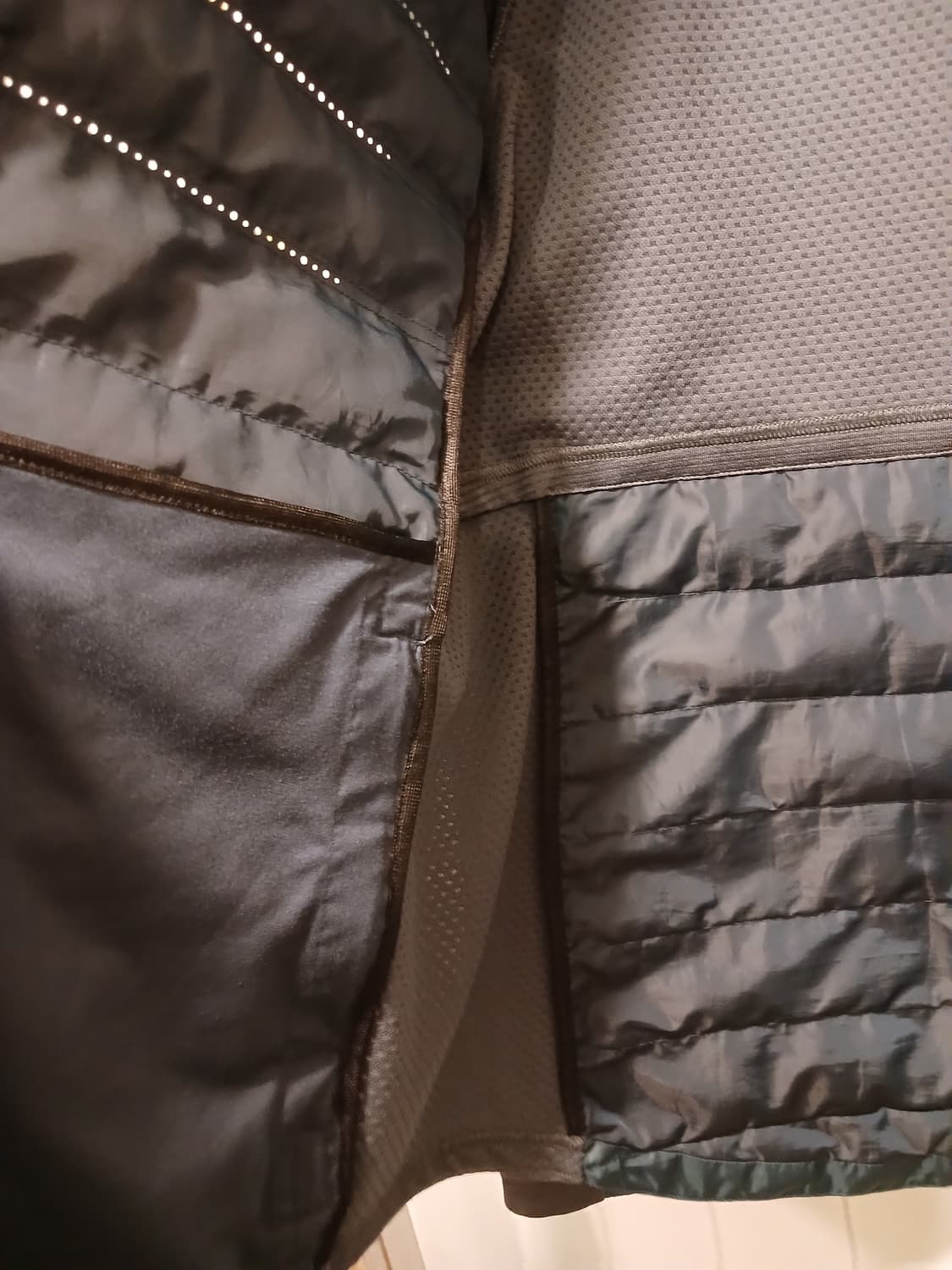 나이키 에어로로프트 정품 남성 경량 점퍼 105 사이즈 상품이미지4