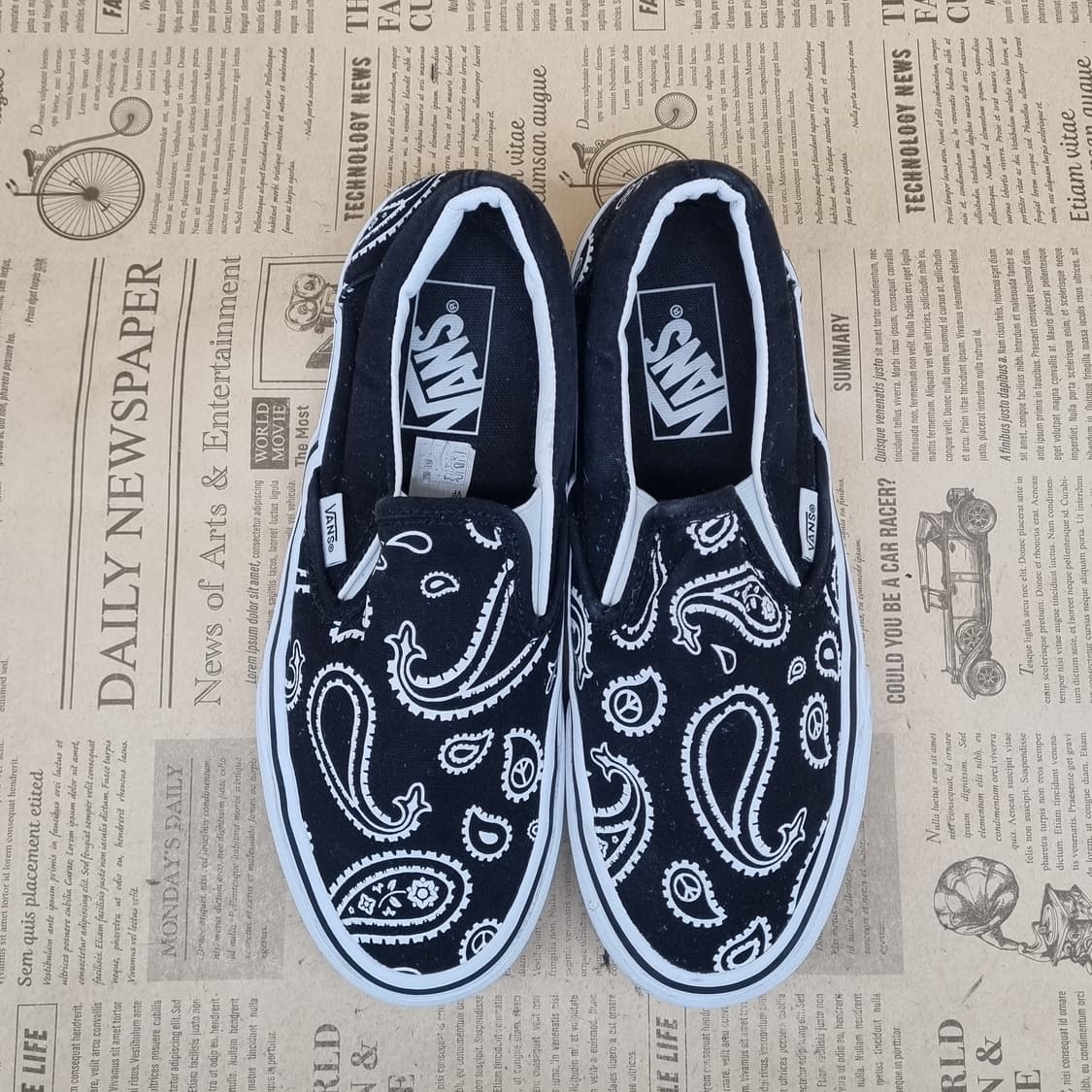 반스 슬립온 블랙 페이즐리 230 상품이미지2