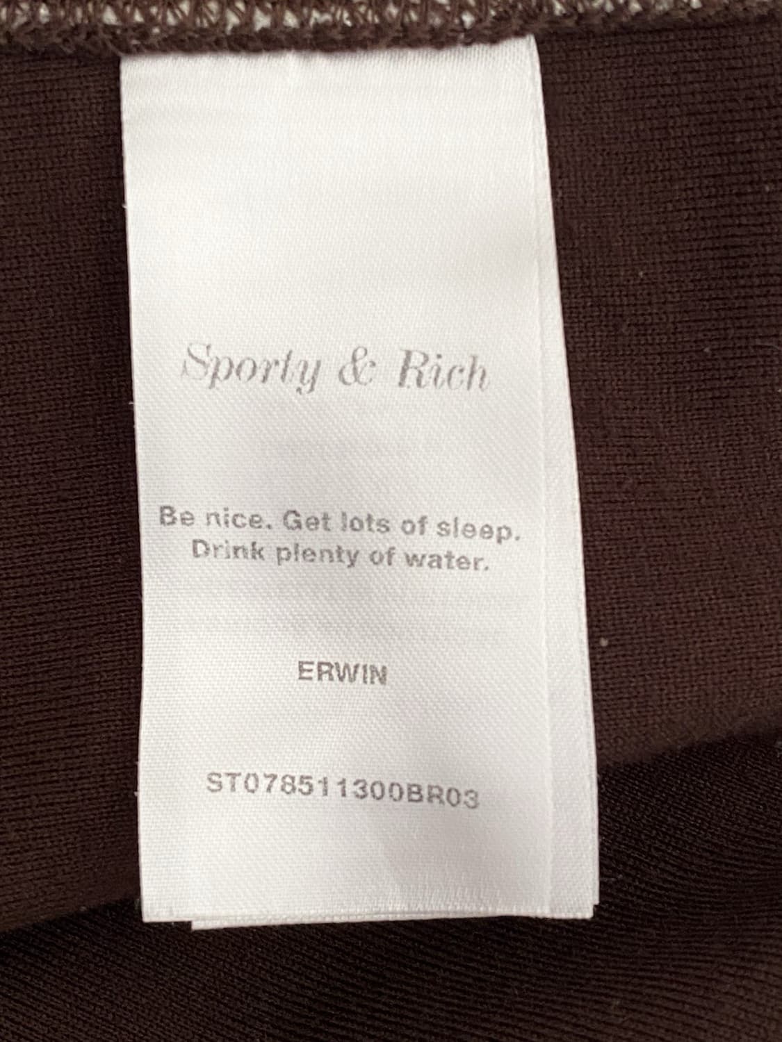 스포티 & 리치 세리프 로고 쉐르파 하프 집업 자켓 브라운 상품이미지4