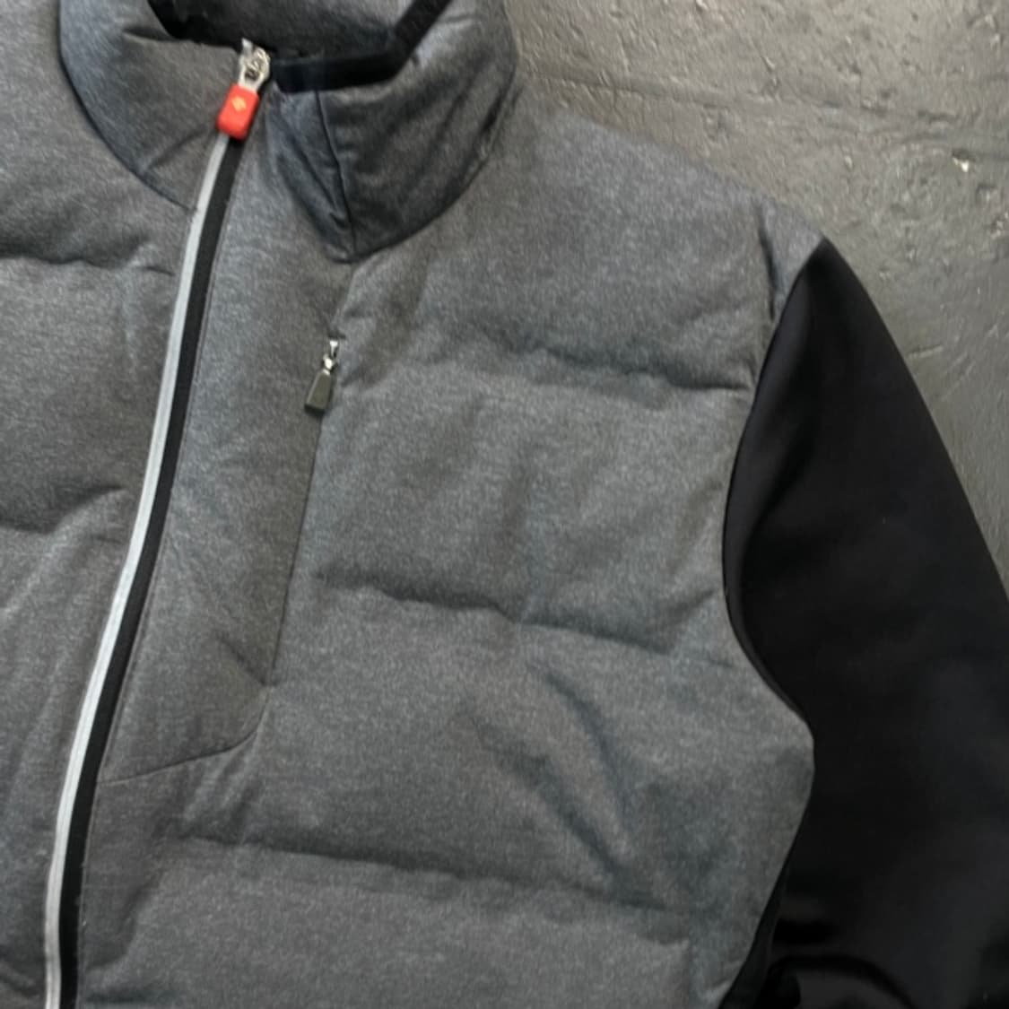 100 데상트 방풍 패딩 상품이미지2