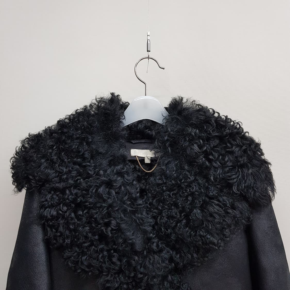 바네사브루노 100% 양가죽 시어링 무스탕 코트 36사이즈 상품이미지2