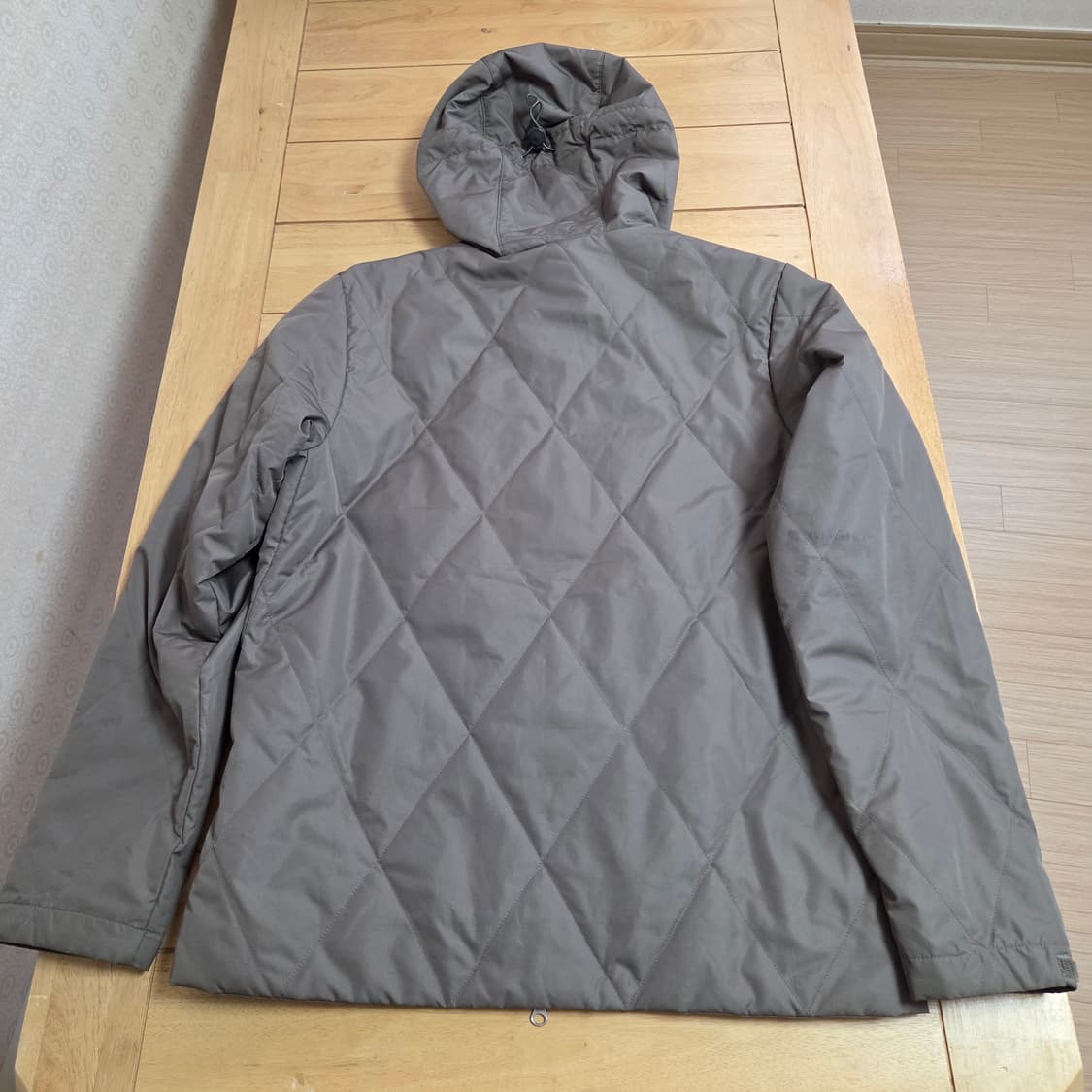 100 나이키 acg패딩 상품이미지2