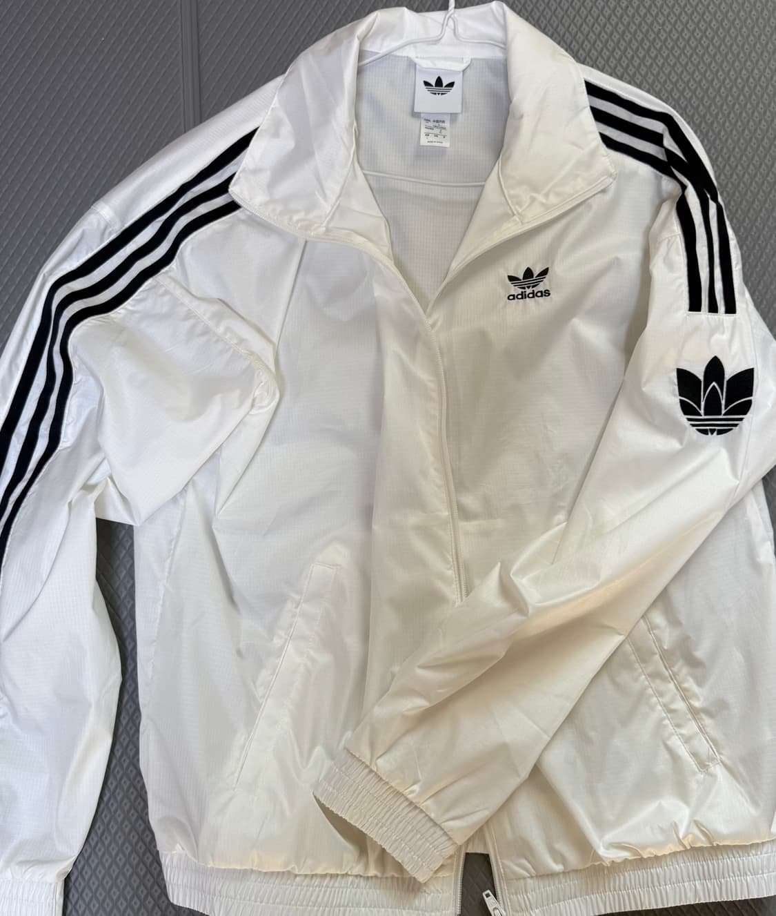 (L size) 아디다스 파이어버드 락업 트랙탑 바람막이 화이트 상품이미지1