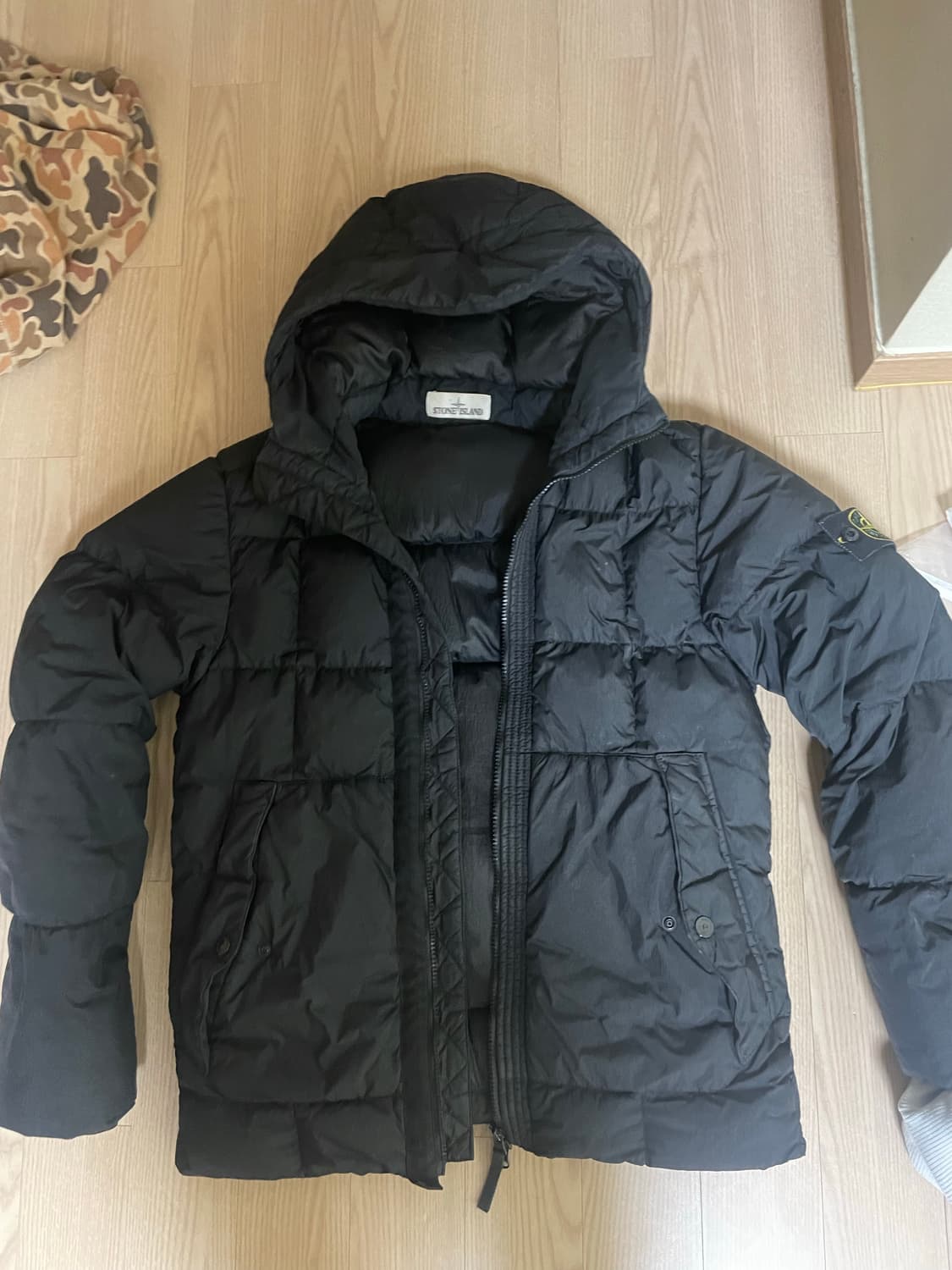 스톤아일랜드 크링크랩스 상품이미지1