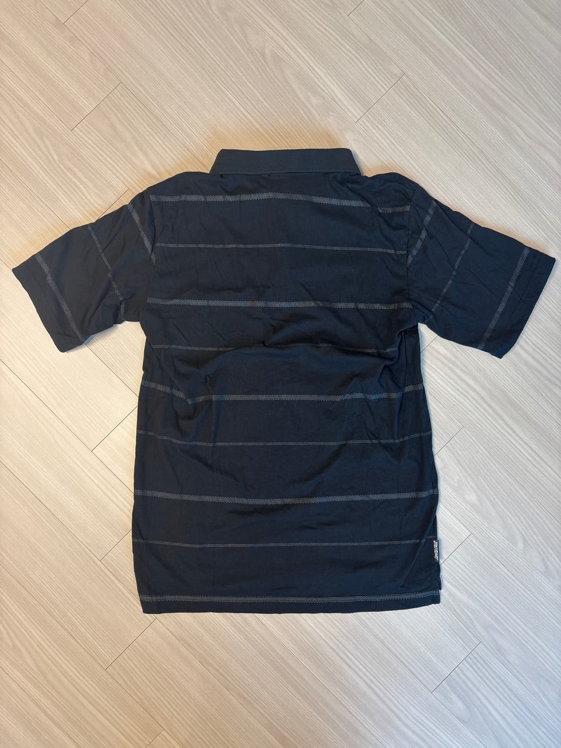 산타크루즈 카라 반팔티 상품이미지3