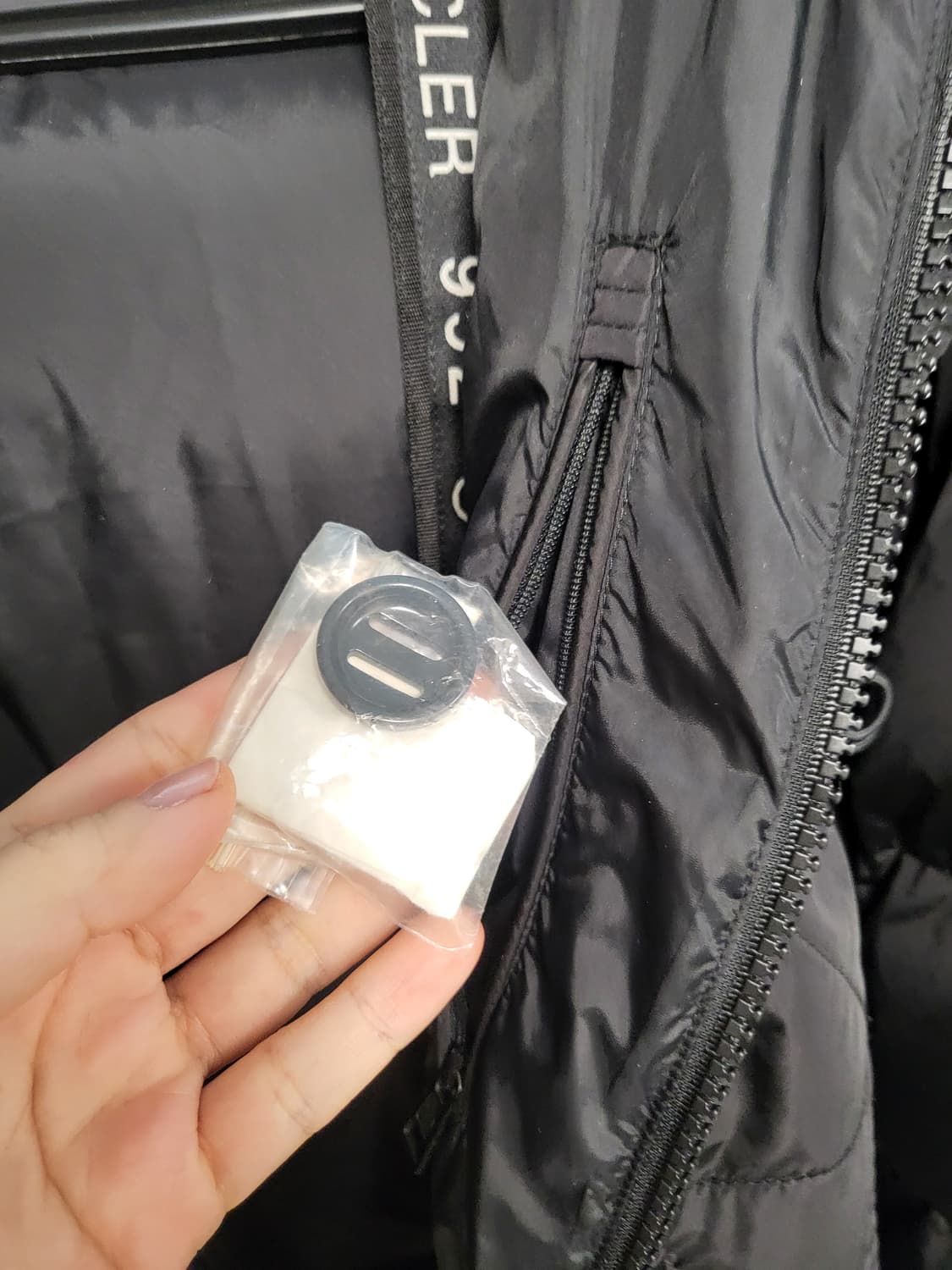 몽클레어 로익 3사이즈 상품이미지5