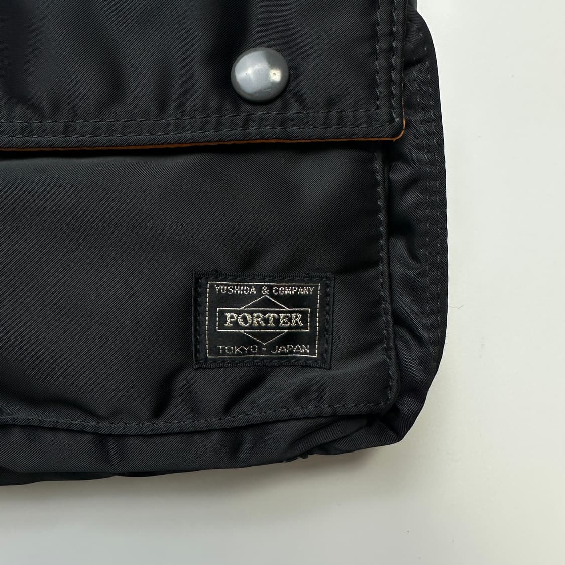 PORTER TANKER SHOULDER BAG 포터 탱커 숄더백 상품이미지2