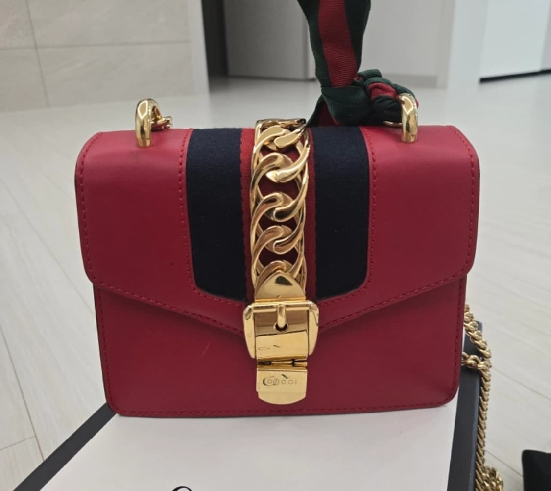 [정품]구찌 실버 미니백 상품이미지2