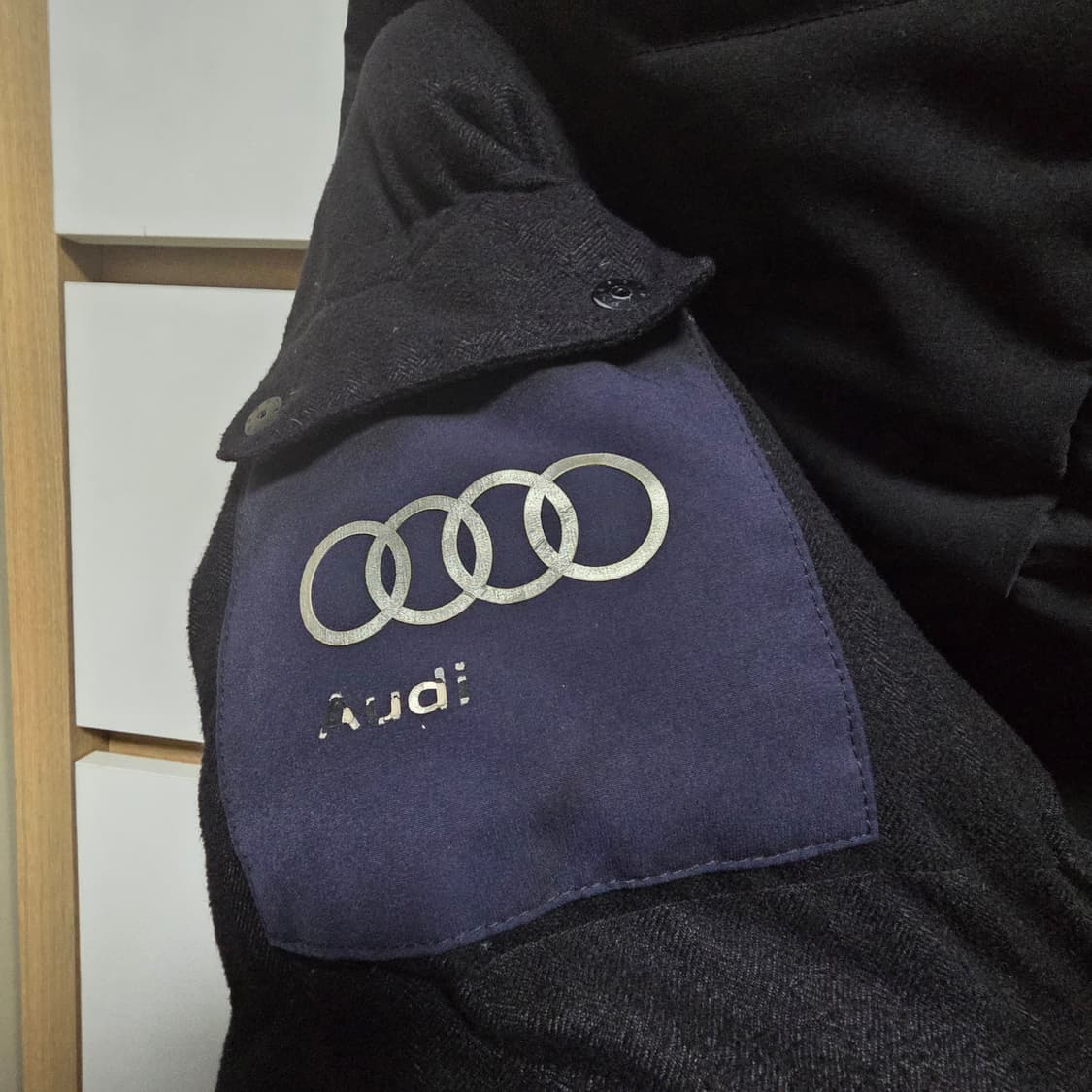 데상트 스위스팀 아우디 겨울패딩 점퍼 95-100 상품이미지3