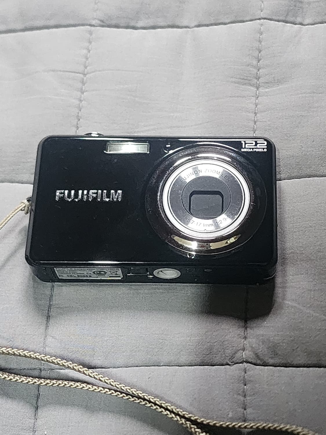 (미품)후지필름 FinePix J30 블랙 / 빈티지 디카 / 정상작동 상품이미지1