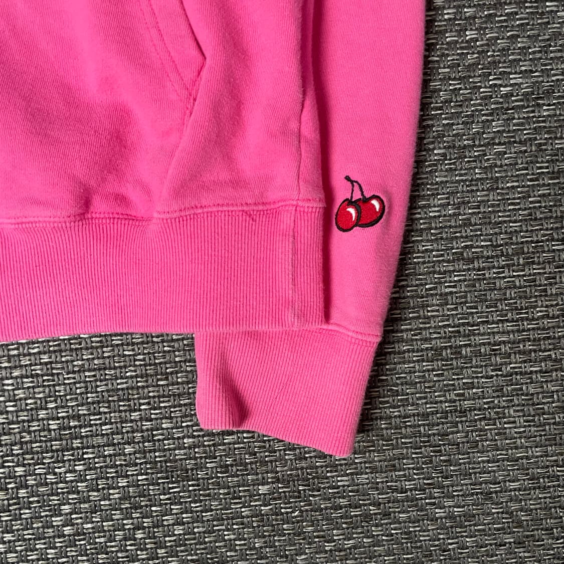 키르시 빅 체리 로고 아플리케 기모 후드 1 상품이미지4