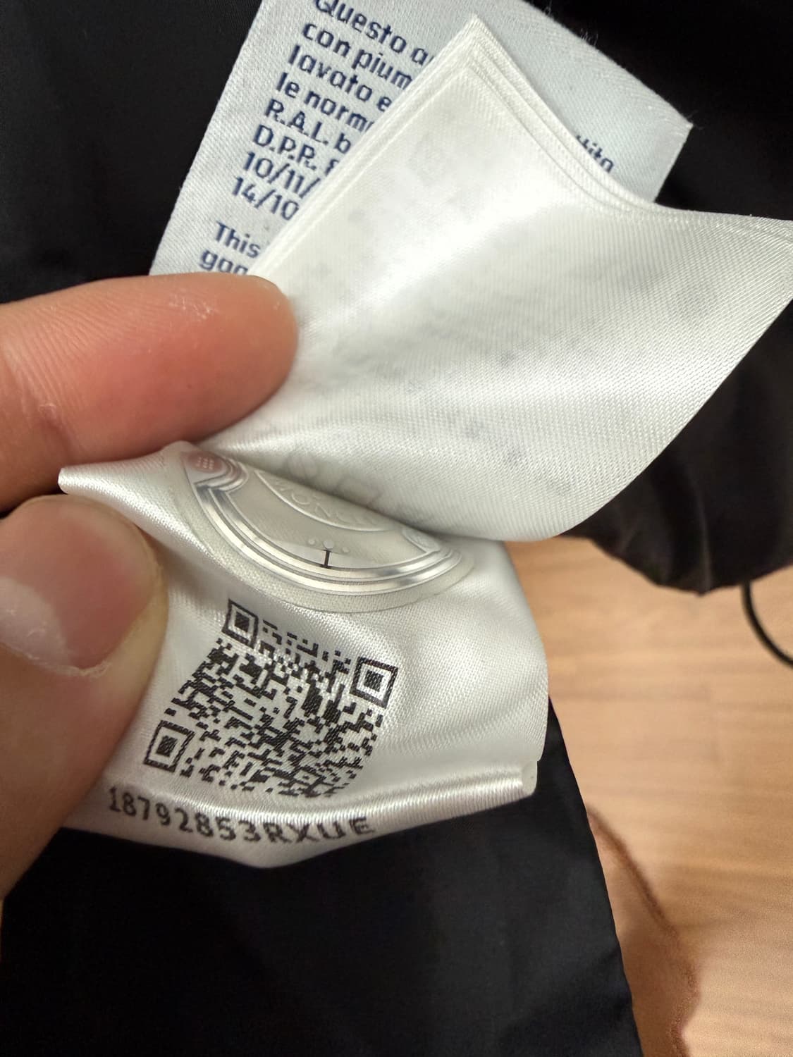 뭉클레어 용의해 한정판 차오펑 슈퍼라이트 다운 4사이즈 상품이미지9