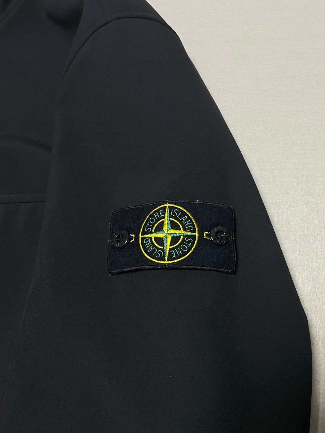 24FW) 스톤아일랜드 소프트쉘 자켓 후드집업 [2XL] 상품이미지2