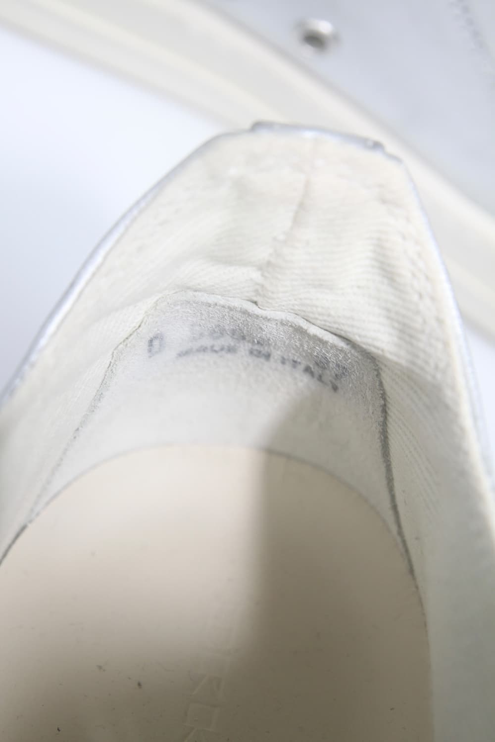 릭오웬스 다크쉐도우 실버 새틴 라몬즈 로우 스니커즈 상품이미지10